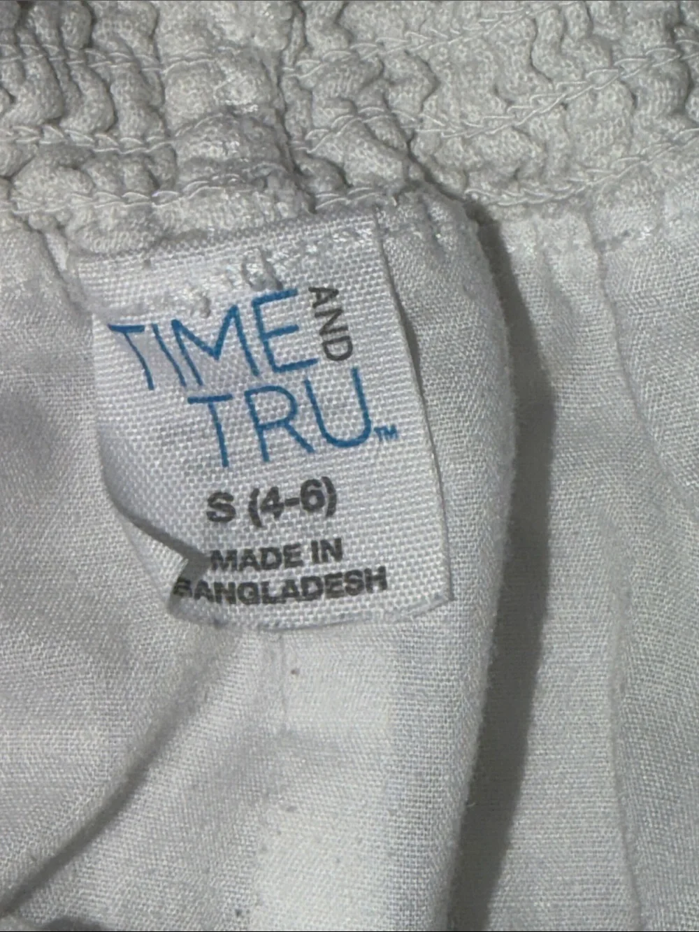 Time and Tru White Elastic-Waist Summer Casual Shorts